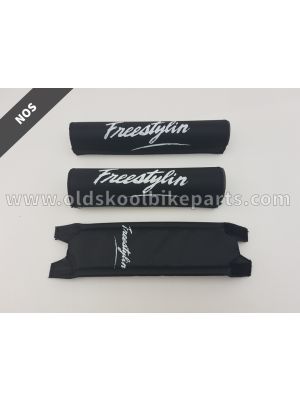 Freestyling padset (black/white)